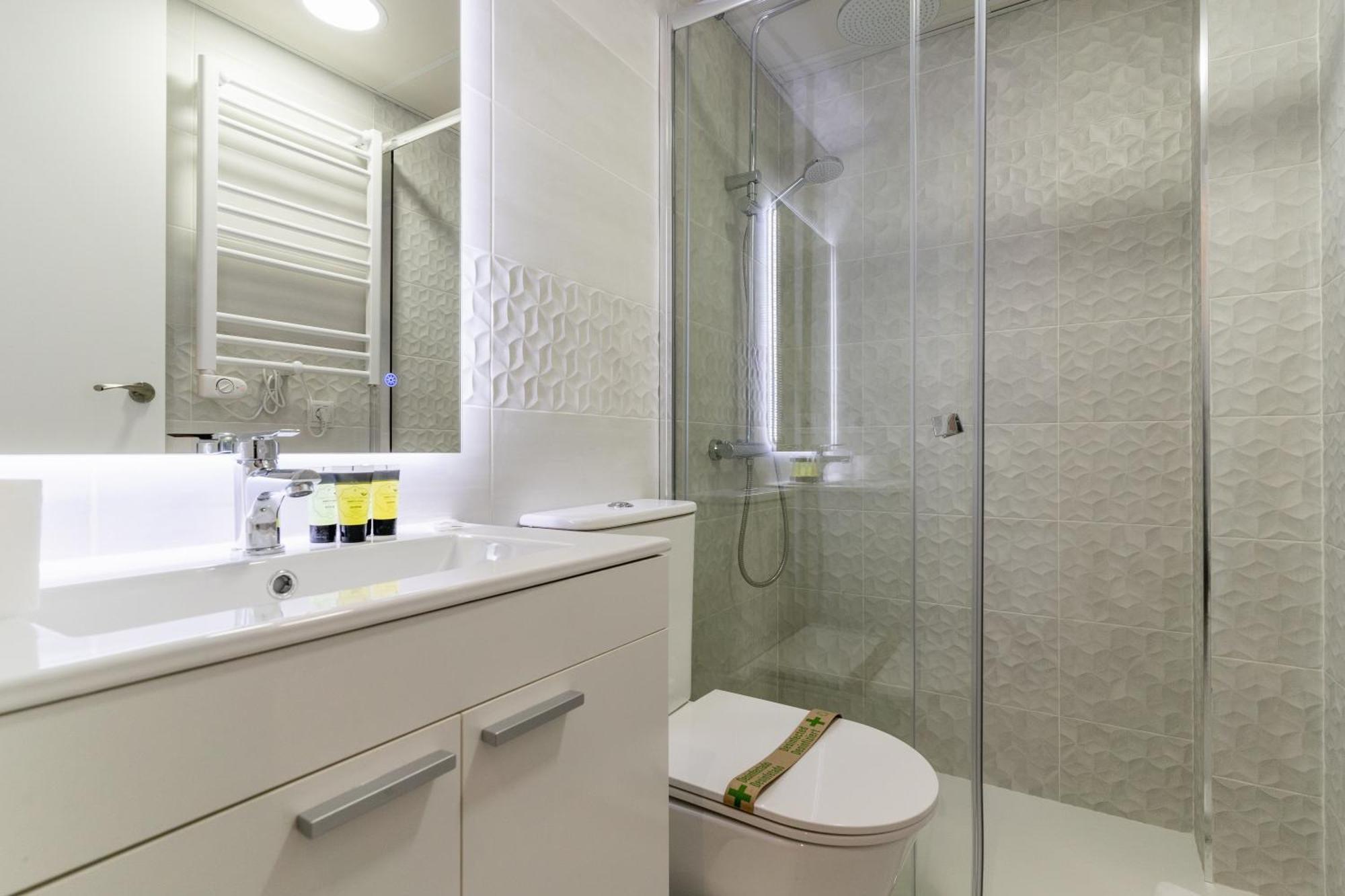 Modern Studio-1Bathroom-Chueca Madri Exterior foto